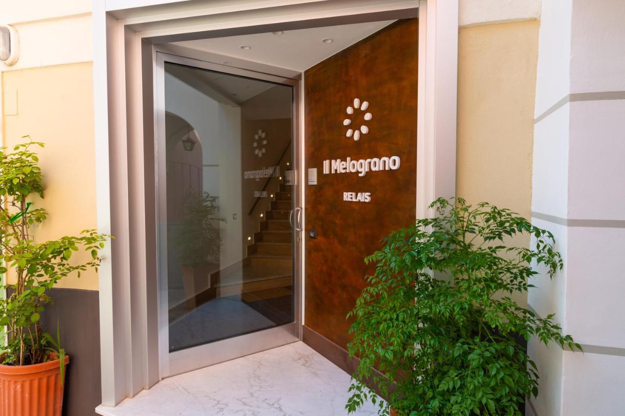 Il Melograno Relais Bed & Breakfast Вико Екуензе Екстериор снимка