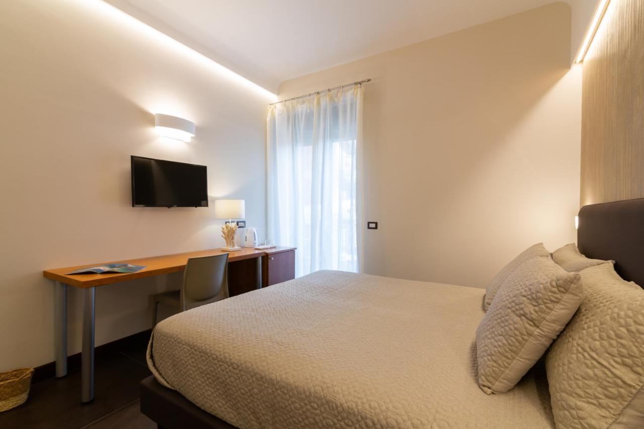 Il Melograno Relais Bed & Breakfast Вико Екуензе Екстериор снимка